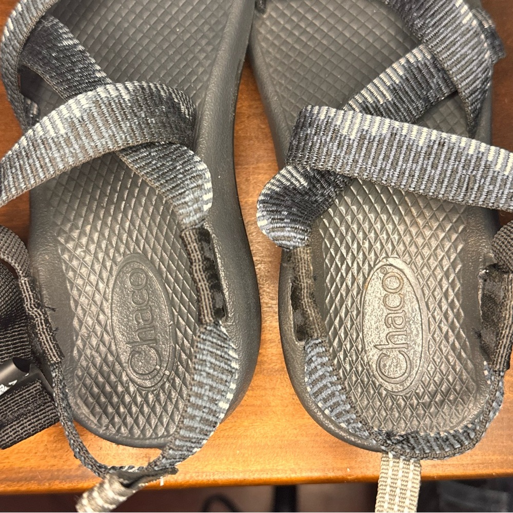 Chaco Kids Outdoor Sport Sandals Size 13 Adjustable Straps - Never Worn - Picture 8 of 9